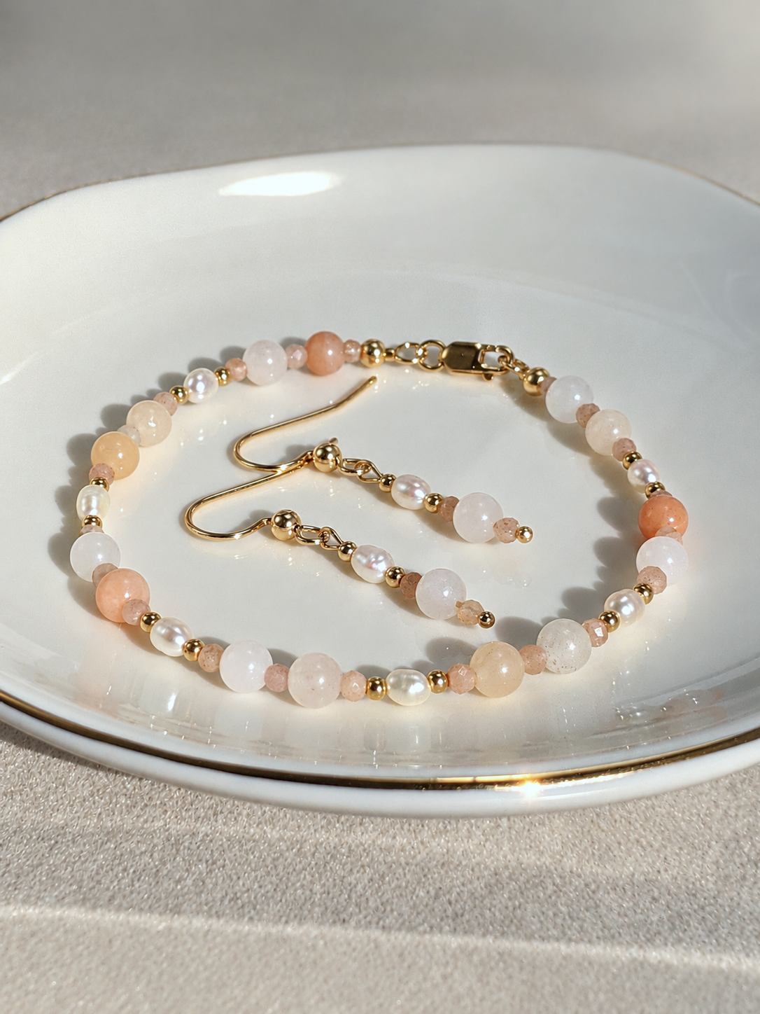 Solea Set Bracelet and Earrings